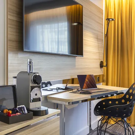 Novotel Centre
