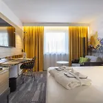 Novotel Centre