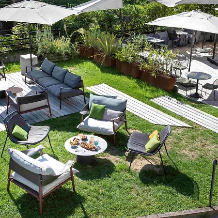 Ξενοδοχείο Novotel Centre 4*