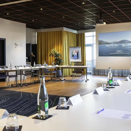 Novotel Centre 4*
