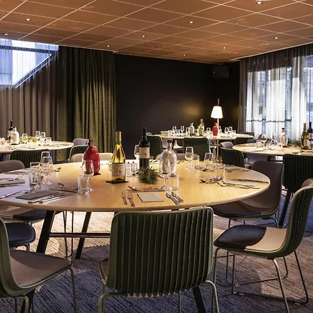 Szálloda Novotel Centre Annecy