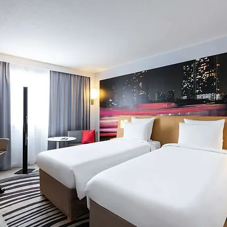 Novotel Centre 4*